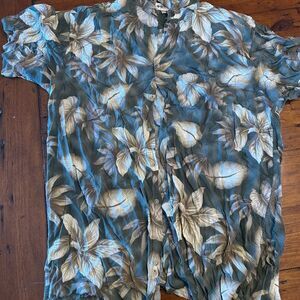 Green and White Leaf Print Men's Shirt